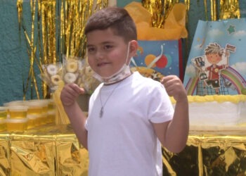 Lester celebra su alta tras vencer la leucemia