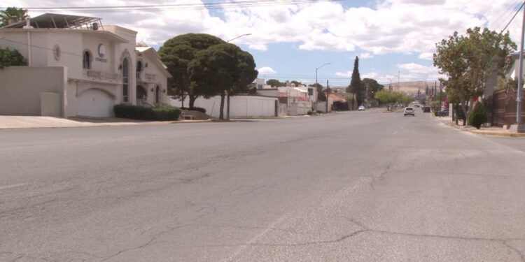 Calles vacías y menor movilidad marcan el Viernes Santo en la capital