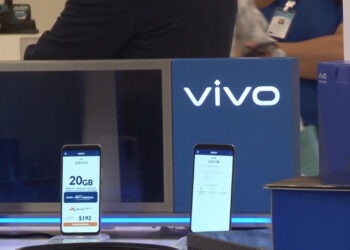 Telcel y Vivo presentan los nuevos V70 y V70 FE en Chihuahua