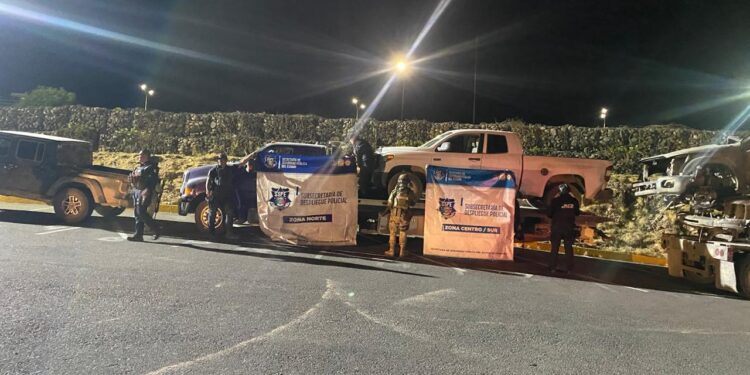 Aseguran cinco vehículos en Aldama; dos se encontraban calcinados