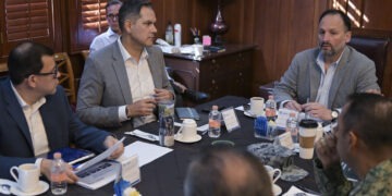 Arriban a Parral 100 desplazados por la violencia en Durango