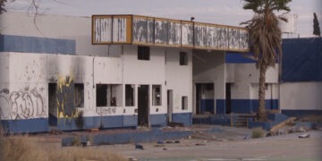 Vecinos denuncian inseguridad en antigua planta cervecera “La Corona”