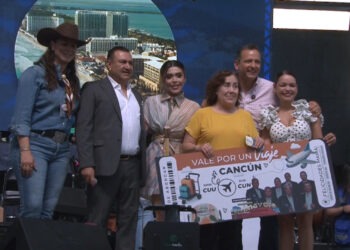 Celebran a mamás con Orquestándola Norteño