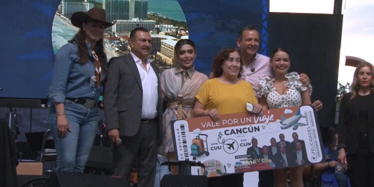 Celebran a mamás con Orquestándola Norteño