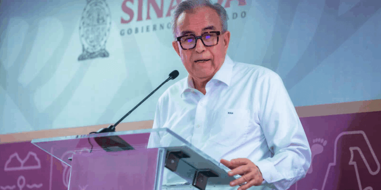 Cita FGR a declarar a Rubén Rocha Moya