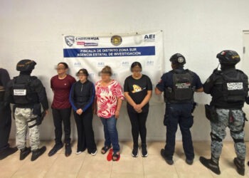 Detienen a cuatro personas por delitos contra la salud tras cateo en Parral