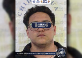 Detienen a joven con 20 bolsas de supuesta cocaína en el fraccionamiento Los Girasoles