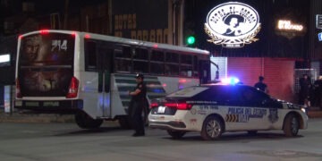 Fallece chofer de camión urbano en el centro de la ciudad