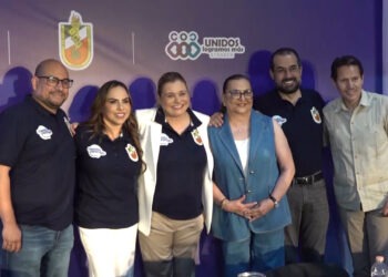 Anuncian aumento salarial del 6% para burócratas estatales en Chihuahua