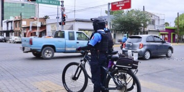 Intensifica Policía Municipal recorridos en Zona Centro para seguridad de locatarios