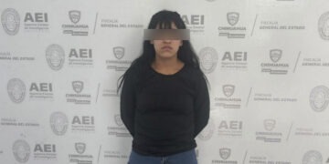 Joven acusada de asesinar a su hija recién nacida con un arma blanca