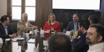 Maru Campos se reúne con líderes de la iniciativa privada