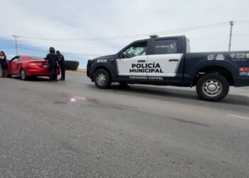 Hombre en situación de calle resulta gravemente herido tras ser atropellado en el Periférico de la Juventud