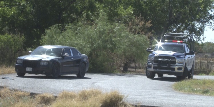 Persecución desde la capital hasta Meoqui deja un detenido y un vehículo asegurado