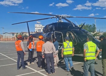 Trasladan en operativo aeromédico a hombre con quemaduras graves por explosión de tanque de gas