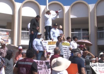 Se manifestaron simpatizantes de Morena en Delicias