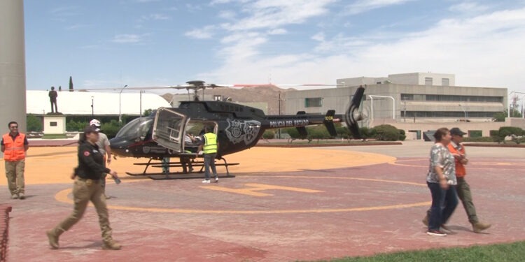 Trasladan en helicóptero a hombre lesionado tras volcadura en la carretera Panamericana