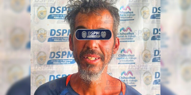 A disposición de FGE, sujeto acusado de apuñalar a su madre en el fraccionamiento San Patricio