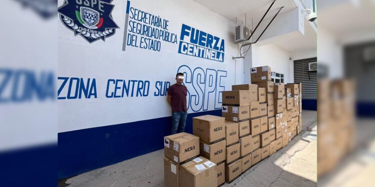 Aseguran cargamento de 6 mil 400 “vapeadores” en la colonia Panamericana