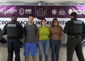 Aseguran en la Campesina a tres con 26 bolsas de aparente cocaína