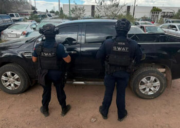 Aseguran vehículo con blindaje y reporte de robo en Gran Morelos