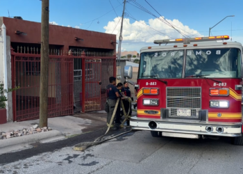 Se incendia cuarto de vivienda mientras los ocupantes no estaban