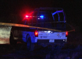 Dejan cuerpo encobijado y maniatado en el ejido Sacramento
