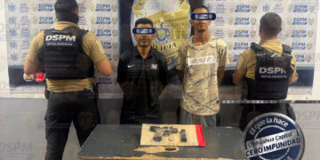 Detienen a dos sujetos por la probable posesión de un arma de fuego y cartuchos