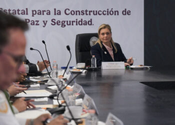 Encabeza Maru sesión de la Mesa de Seguridad en las instalaciones de la Guardia Nacional