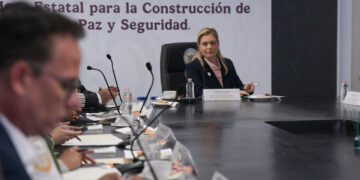 Encabeza Maru sesión de la Mesa de Seguridad en las instalaciones de la Guardia Nacional