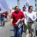 Recorre Cruz Pérez Cuéllar calles de Chihuahua capital en jornada informativa