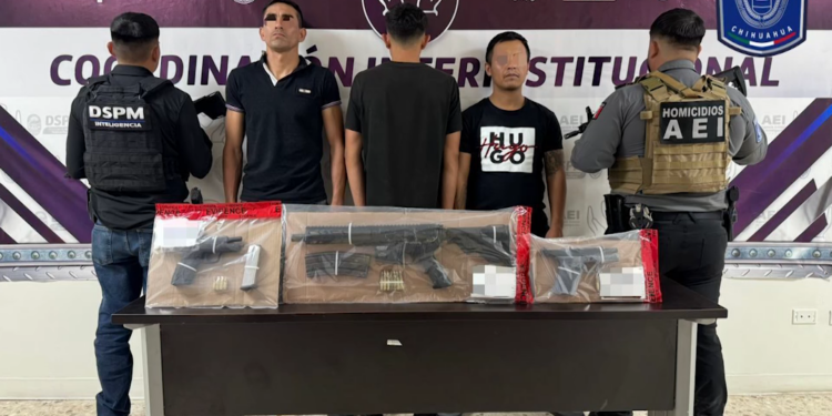 Detienen a dos hombres y un adolescente armados en la colonia Santo Niño