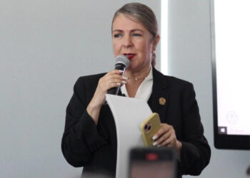 Se registra Rosana Díaz como la quinta aspirante de la coalición de la 4T por Chihuahua