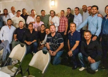 Sostiene César Jáuregui encuentro con jóvenes empresarios de Chihuahua