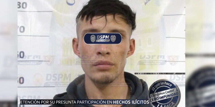 Sujeto es acusado de provocar daños en comercio; empleados lo descubrieron en el cuarto frío escondido