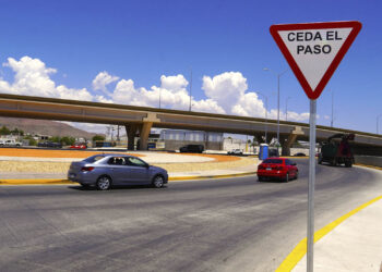 Abren circulación total en la glorieta del puente carretera Aldama y Fuerza Aérea