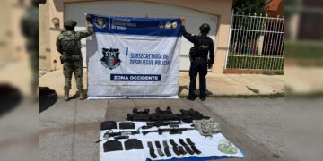 Asegura SSPE y DEFENSA arsenal y equipo táctico en Gran Morelos