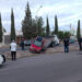 Automovilista sufre salida de camino y cae con su vehículo a un canal en Delicias