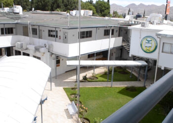 Claustro Universitario de Chihuahua ofrece 90% de descuento en inscripción
