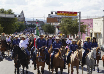 Chihuahua recibirá hoy a jinetes que participan en la Gran Cabalgata Villista que partió desde Juárez