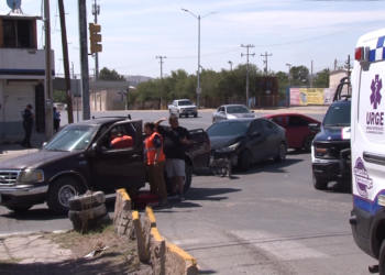 Choque en el R. Almada deja a conductora lesionada