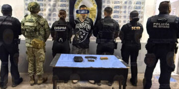 Detenido por portación ilegal de cartuchos y cargador de arma de fuego en la Gustavo Díaz Ordaz
