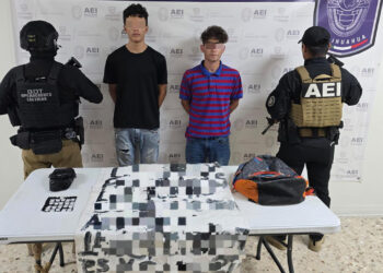 Detiene AEI a dos hombres en posesión de droga en la ciudad de Chihuahua