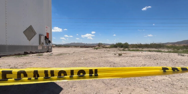 Localizan a un hombre sin vida con huellas de violencia en la carretera a Aldama