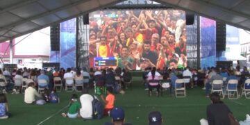 Aficionados disfrutan en Plaza del Ángel la semifinal entre España y Francia
