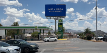 Aparecen espectaculares con mensaje sobre el IMSS en Chihuahua y Ciudad Juárez