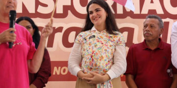 Encabeza Andrea Chávez asamblea informativa en Ciudad Juárez