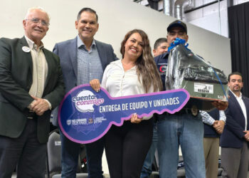 Entregan equipo, uniformes y unidades a 275 policías municipales de la zona occidente