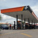 FGR amplía investigación por presunta red de huachicol fiscal; indagan a destinatarios del combustible