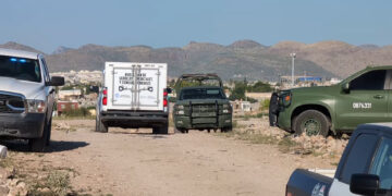 Hallan cuerpo maniatado y encobijado cerca del río Sacramento